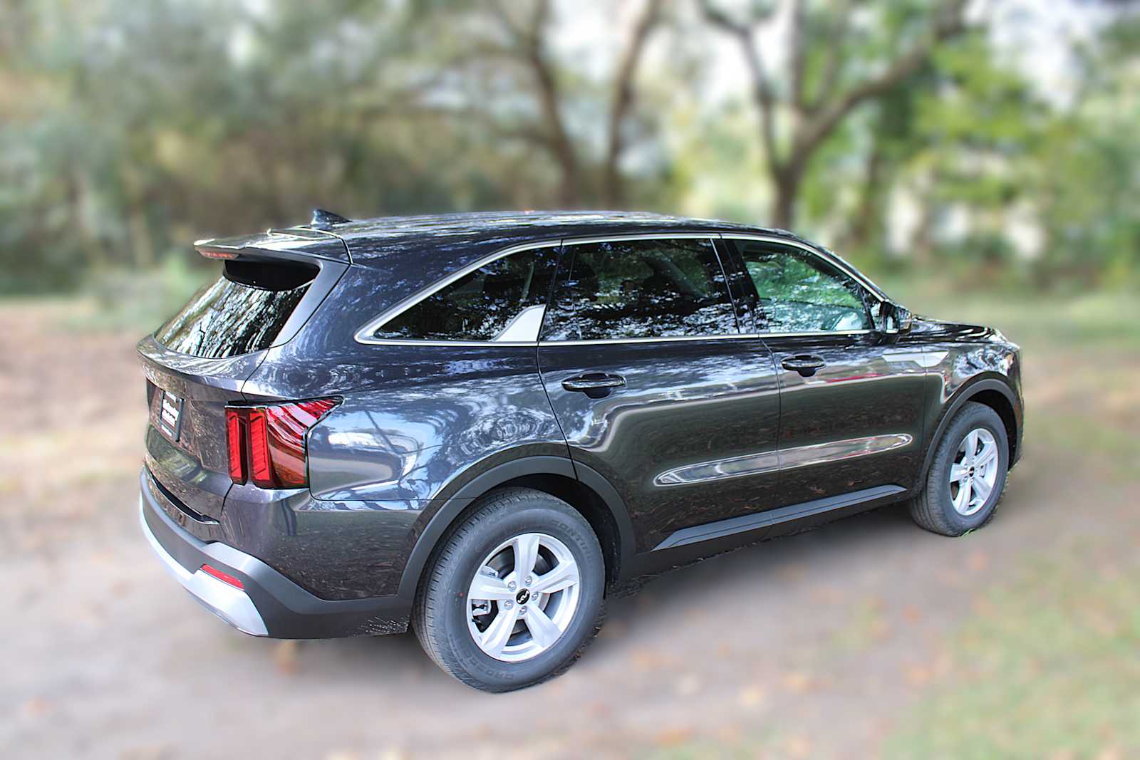 2026 Kia Sorento LX photo 3