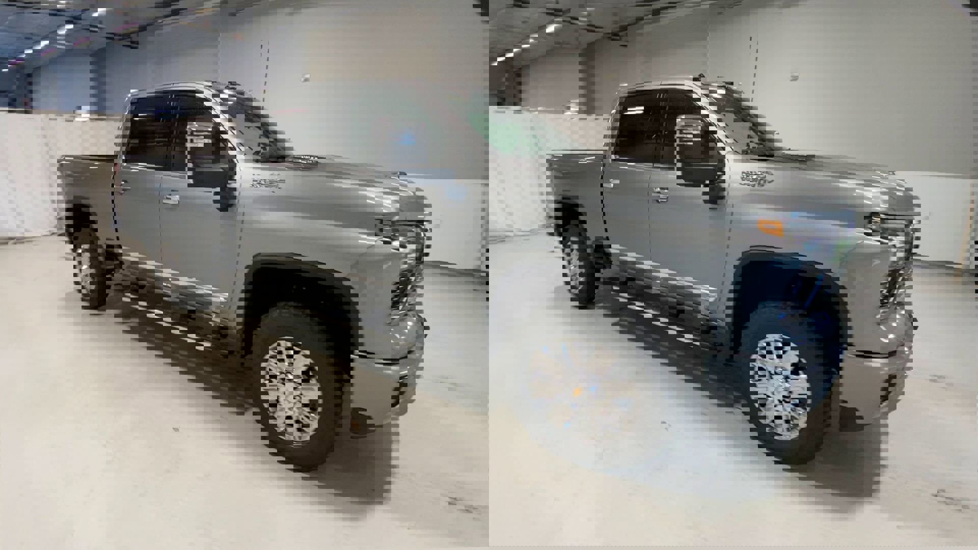 2026 Chevrolet Silverado 2500HD High Country photo 2