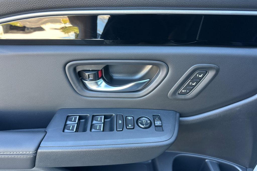 2025 Honda Pilot EX-L photo 10