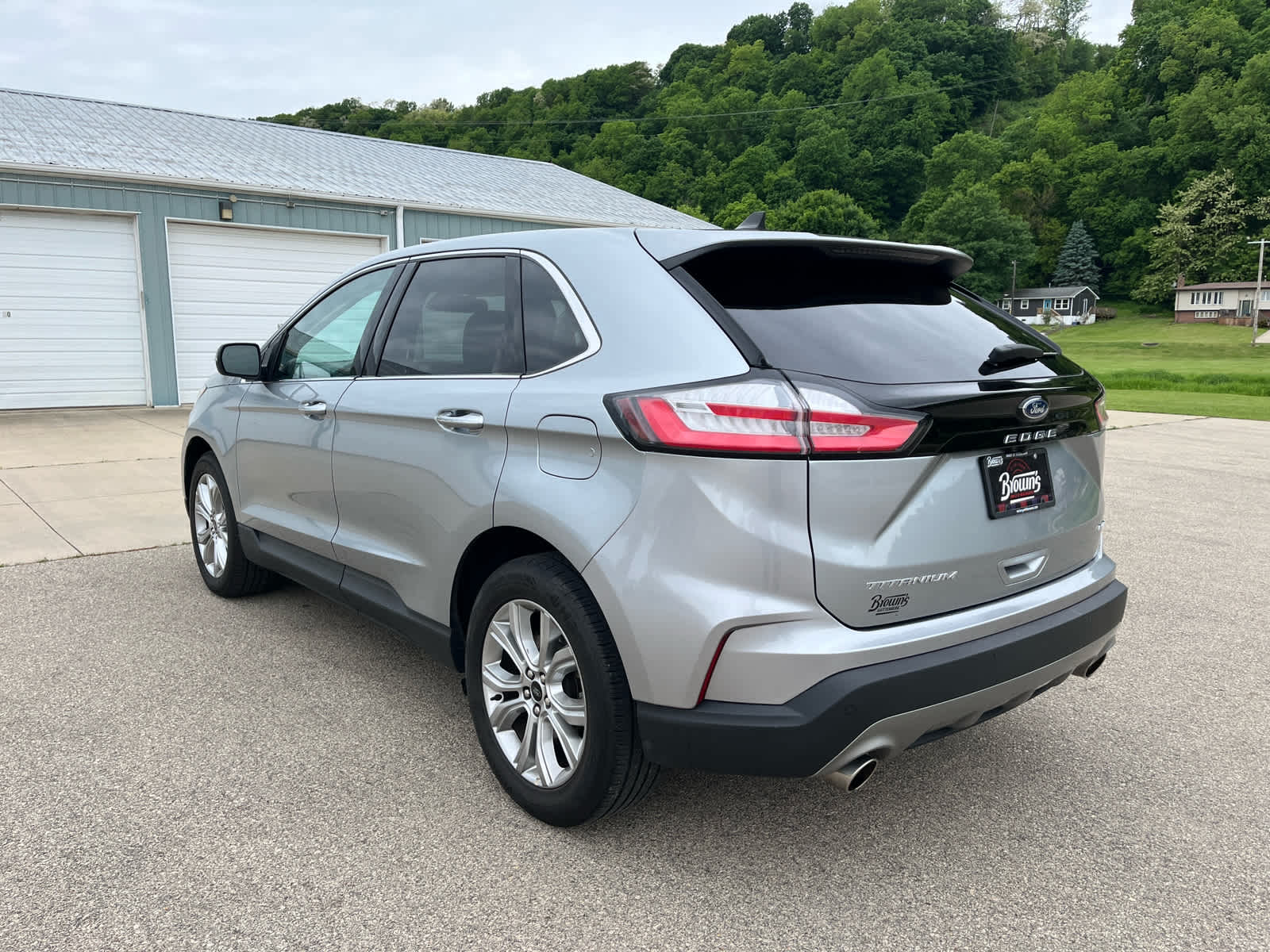 2024 Ford Edge Titanium photo 3