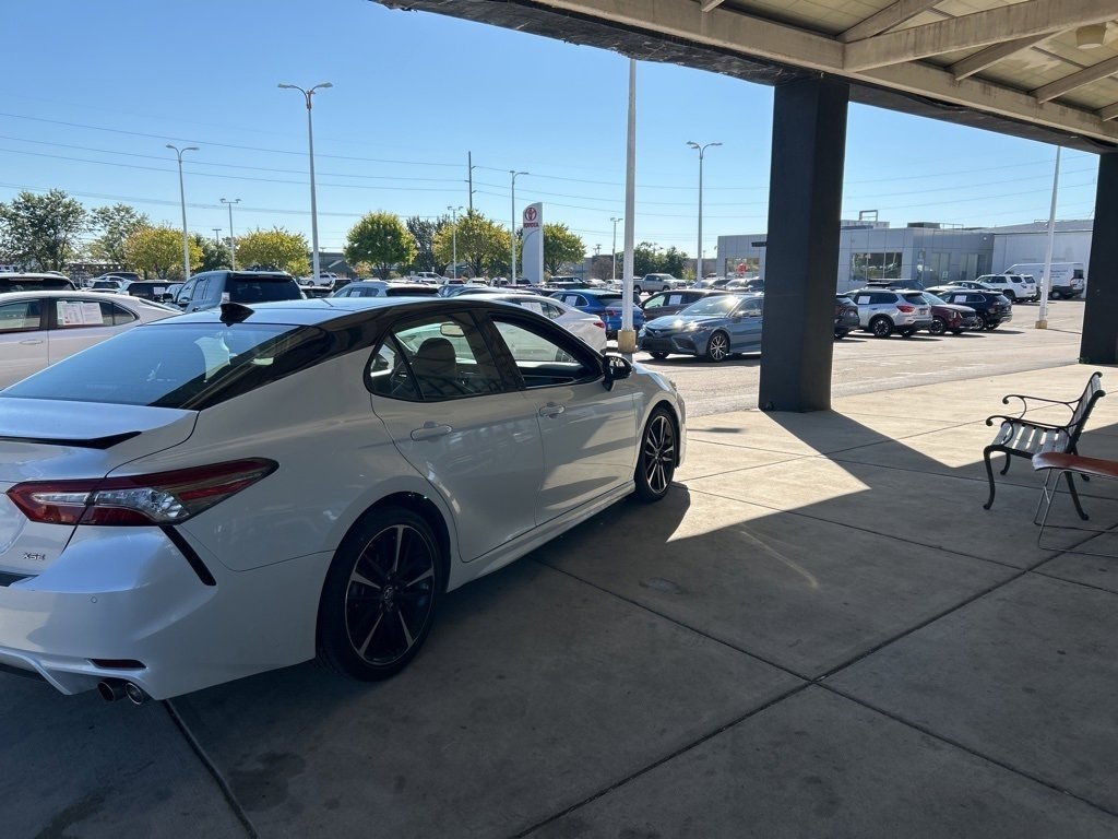2018 Toyota Camry XSE V6 photo 4