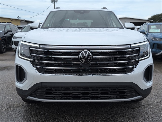 2026 Volkswagen Atlas SE Technology photo 3