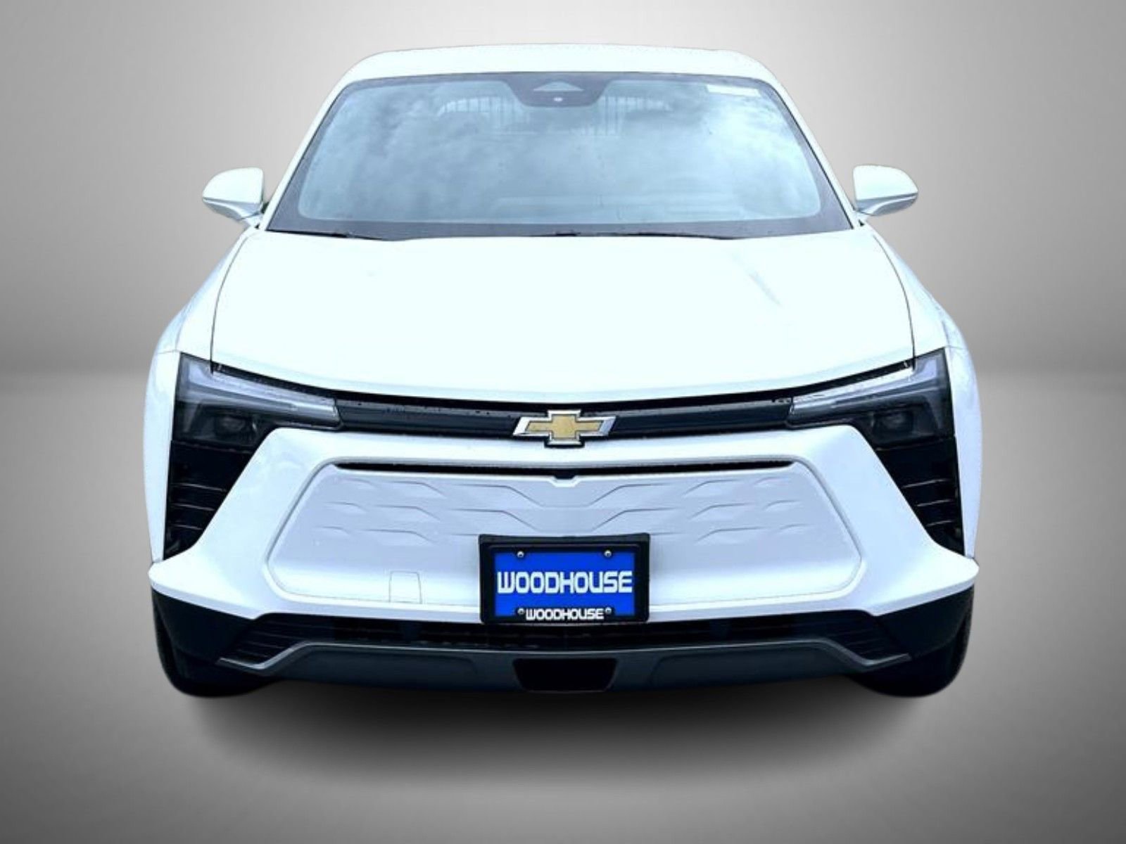 2026 Chevrolet Blazer EV photo 2