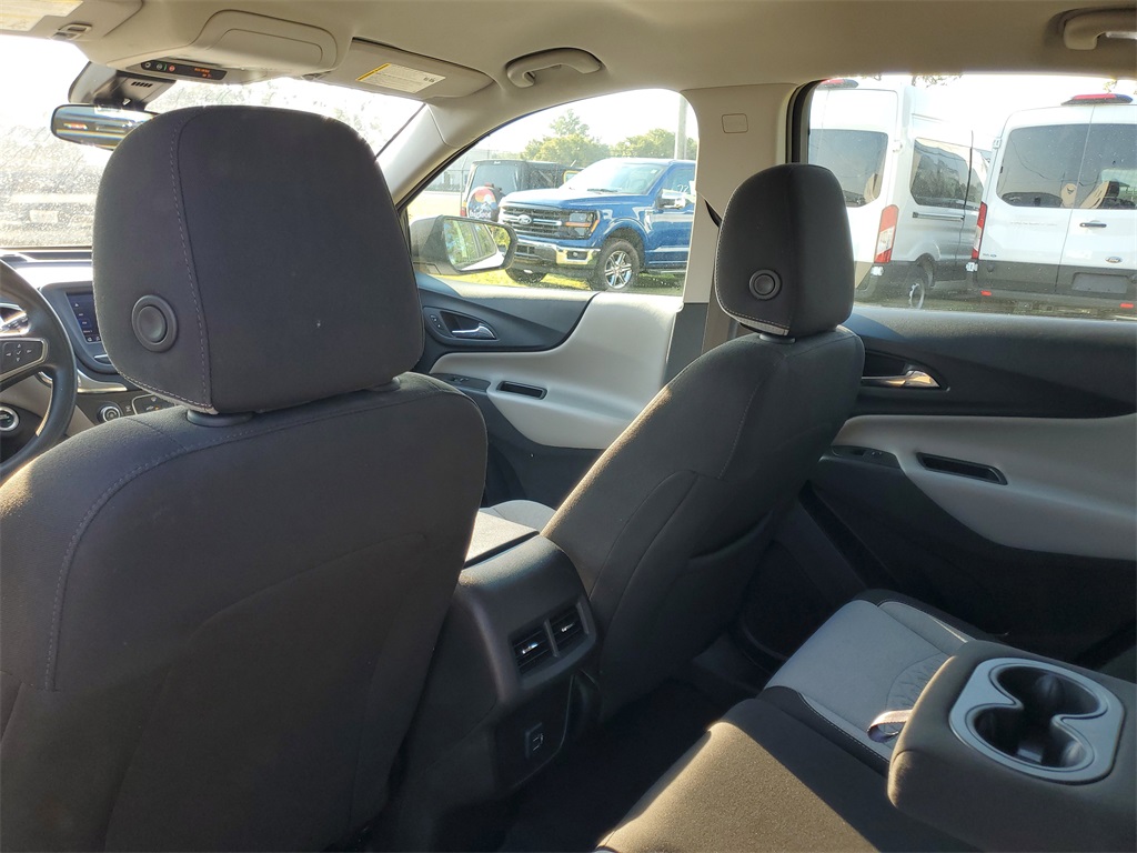 2023 Chevrolet Equinox LS photo 24