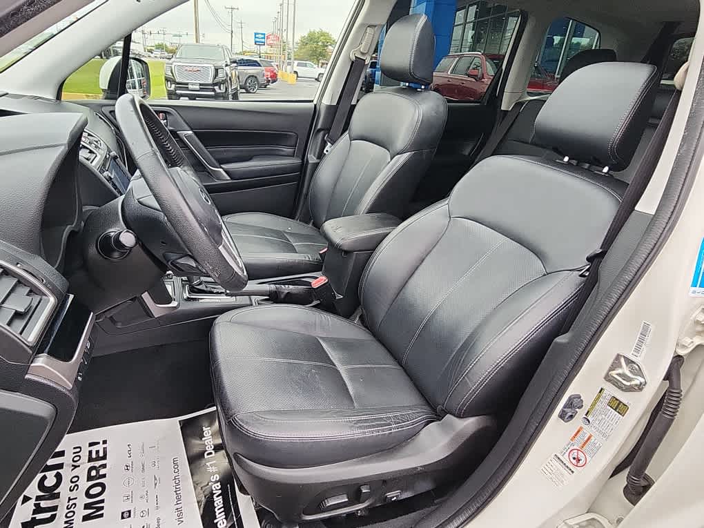 2017 Subaru Forester Touring photo 10