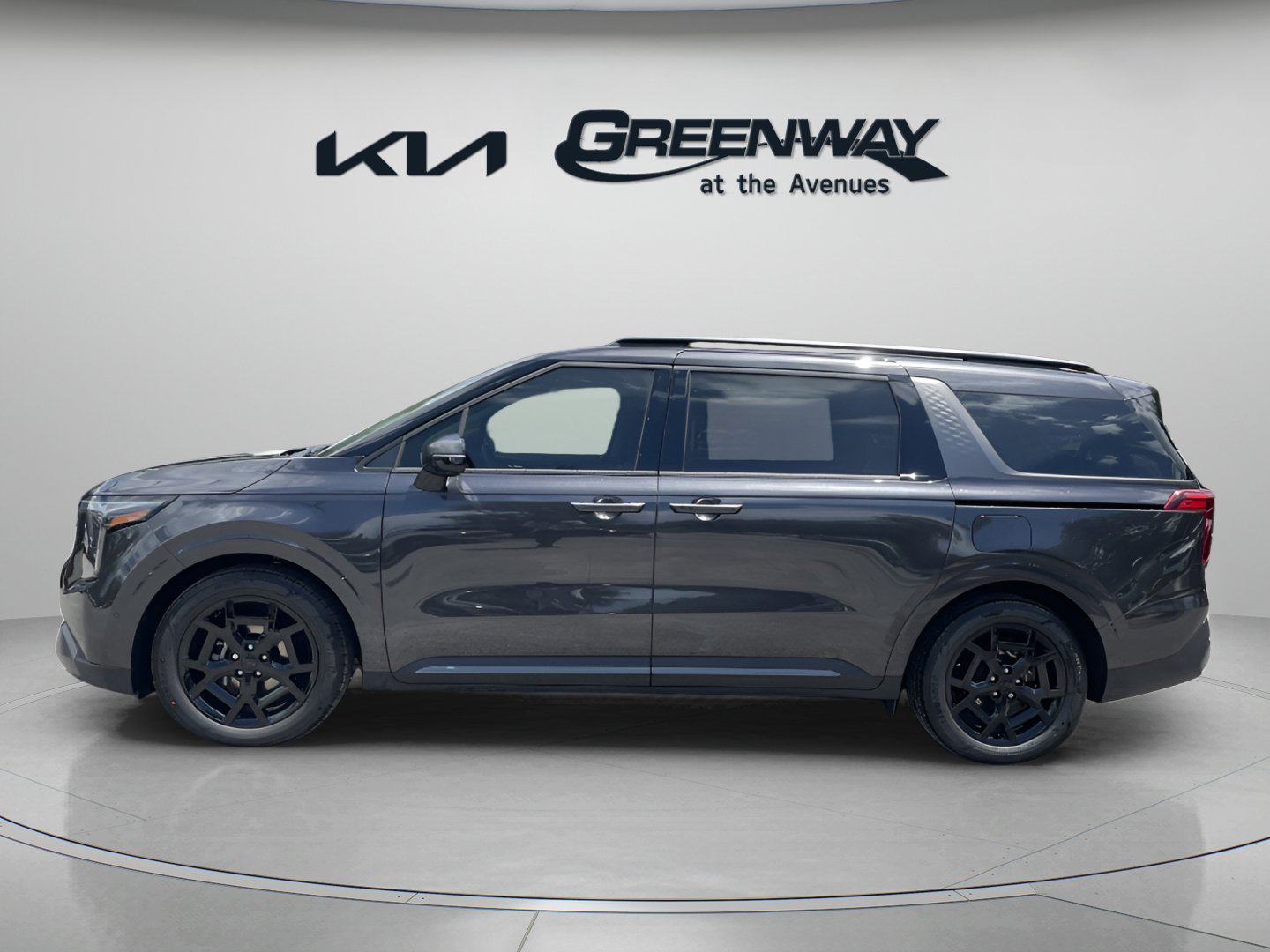 2026 Kia Carnival SX photo 2