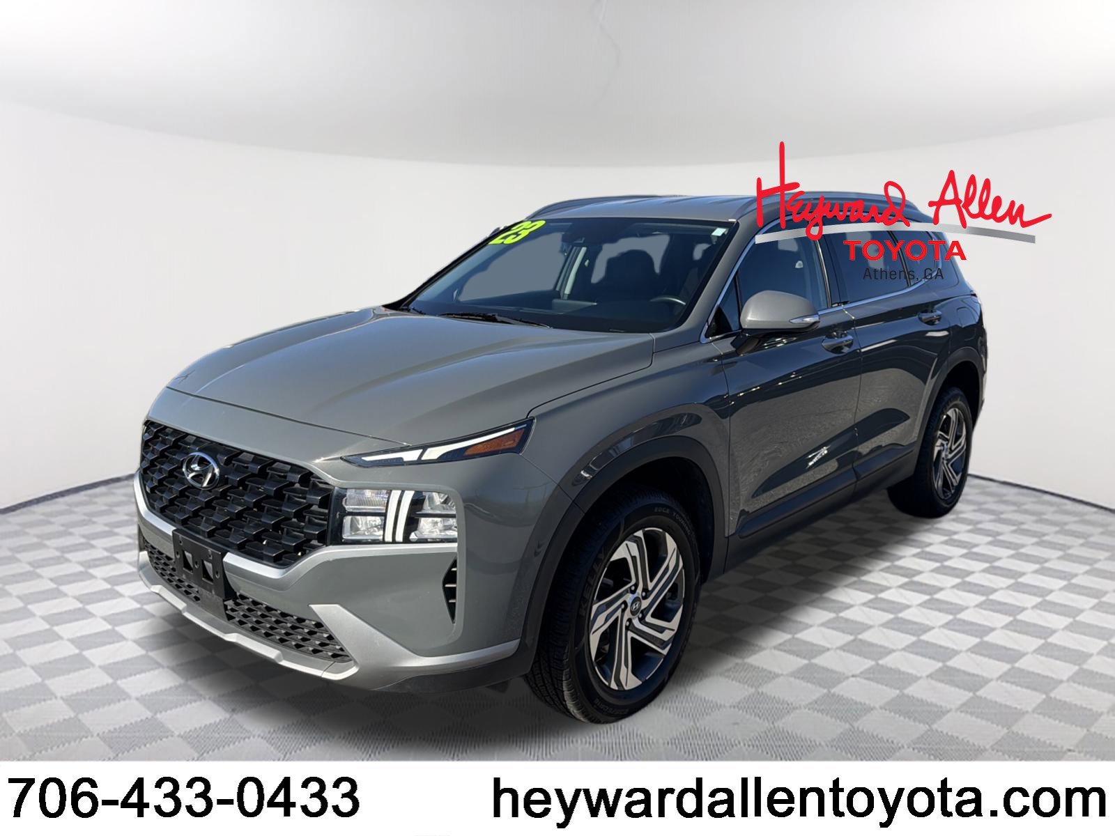 2023 Hyundai Santa Fe SEL's photo
