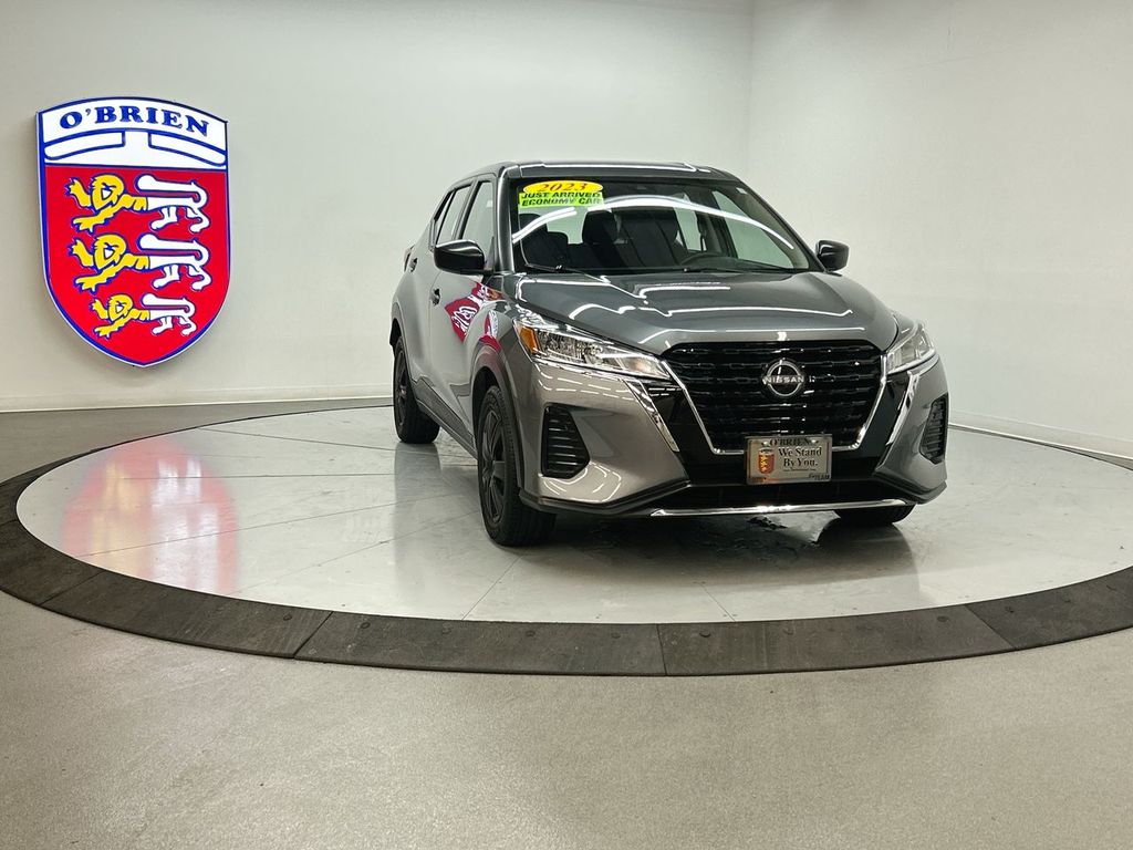 2023 Nissan Kicks S