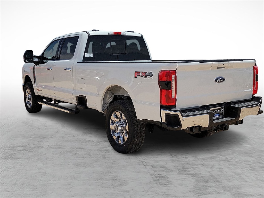 2025 Ford F-350 photo 7