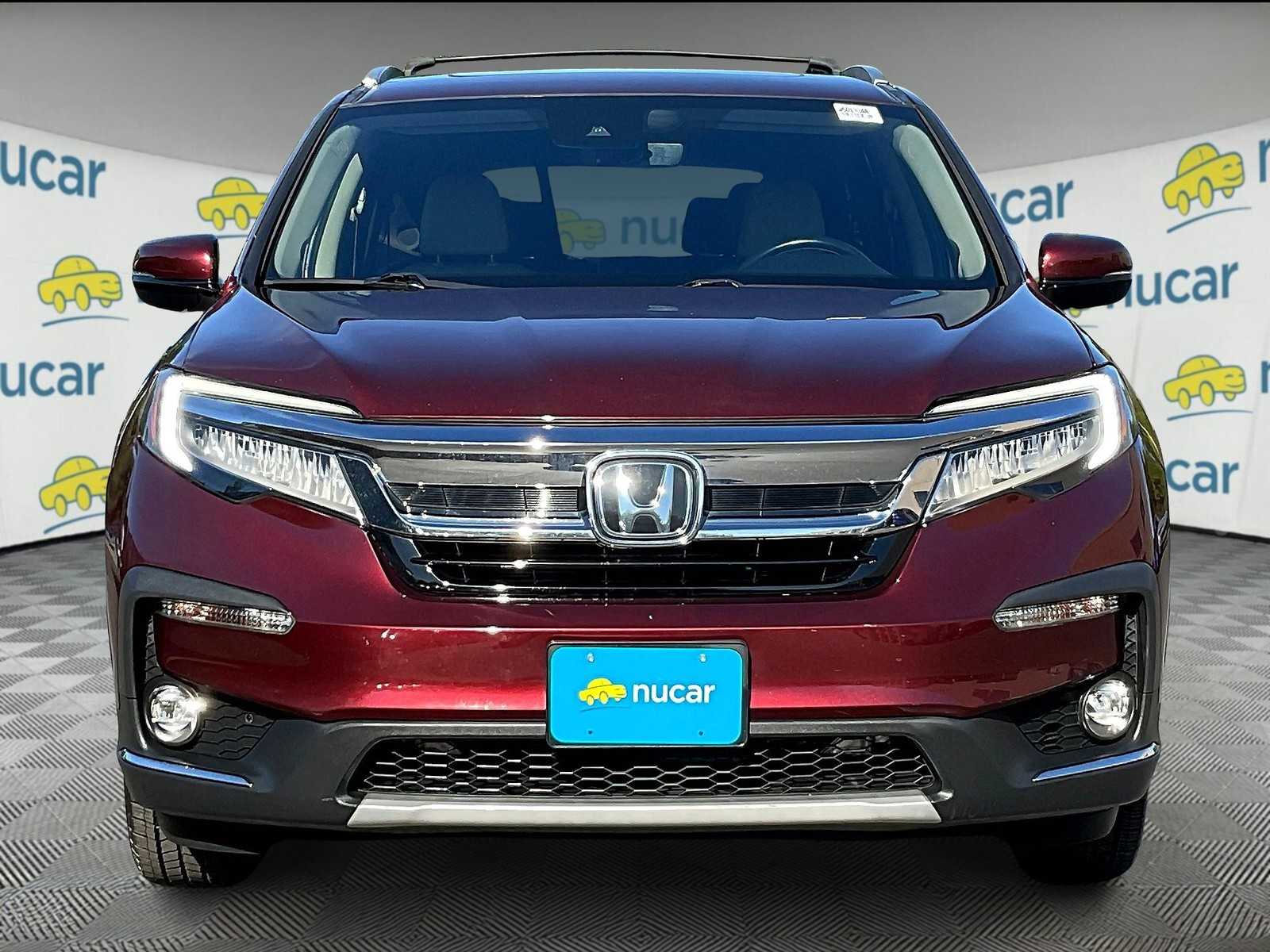 2021 Honda Pilot Touring photo 2