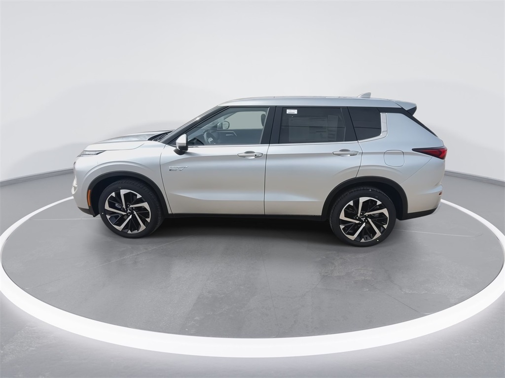 2025 Mitsubishi Outlander PHEV SE photo 5