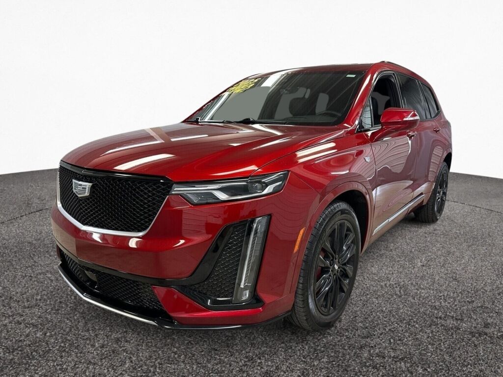 2025 Cadillac XT6 Sport's photo