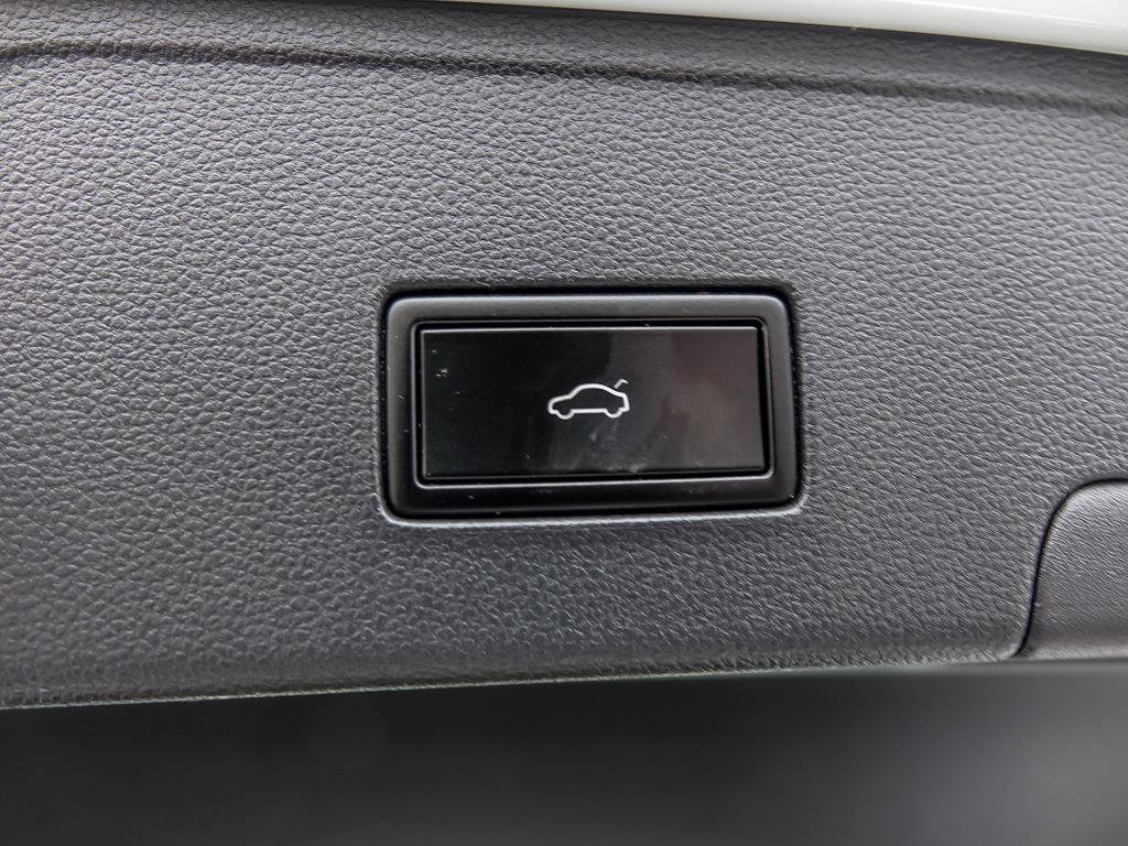 2020 VOLKSWAGEN ATLAS CROSS SPORT - Image 24