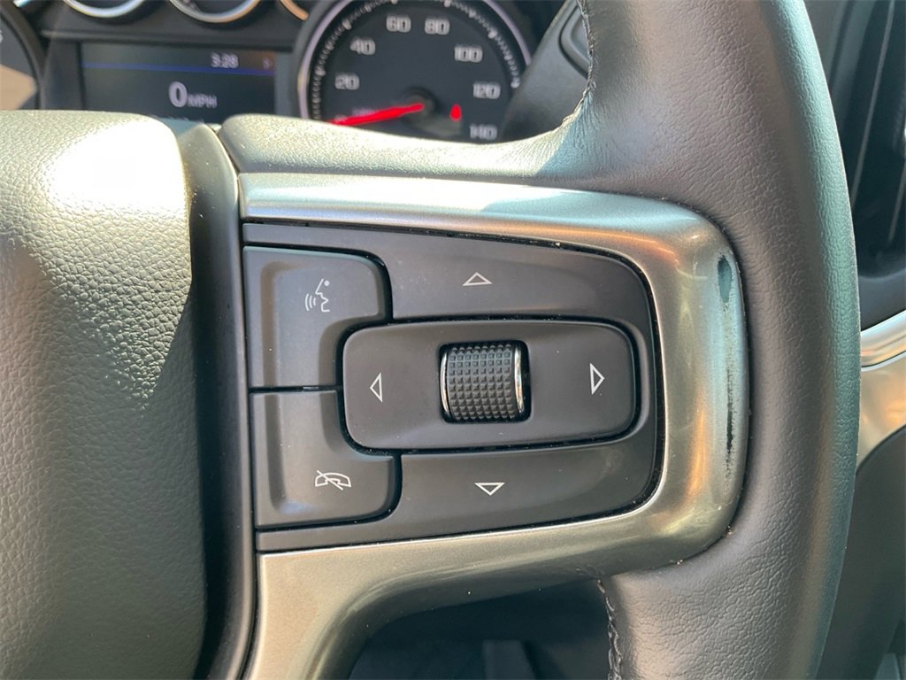 2020 Chevrolet Silverado 1500 RST photo 27