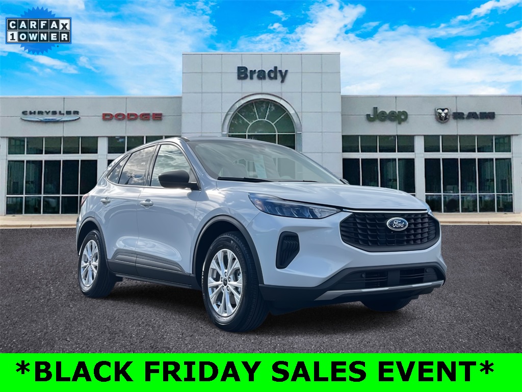 2025 Ford Escape Active's photo