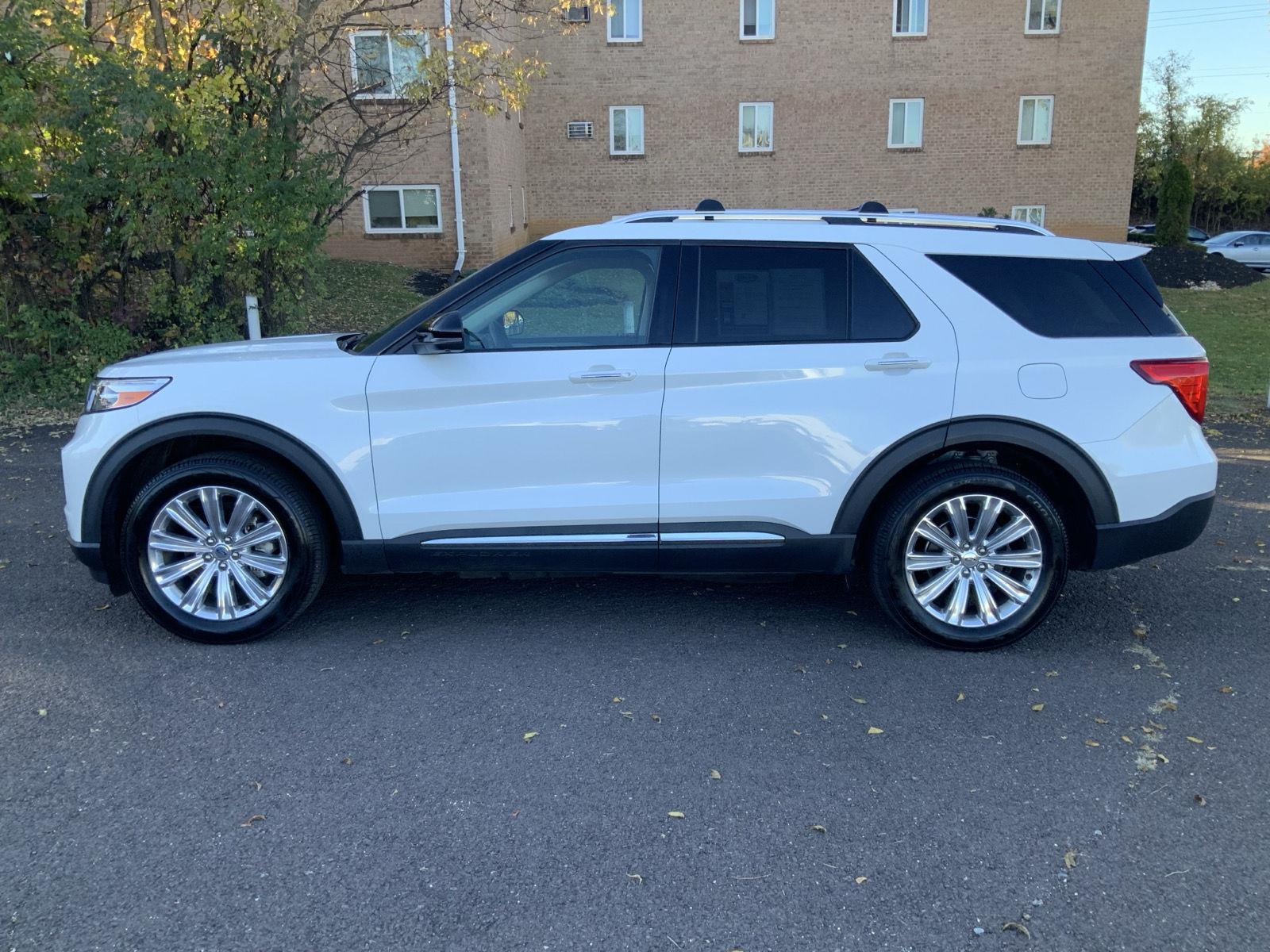 2020 Ford Explorer Limited photo 3