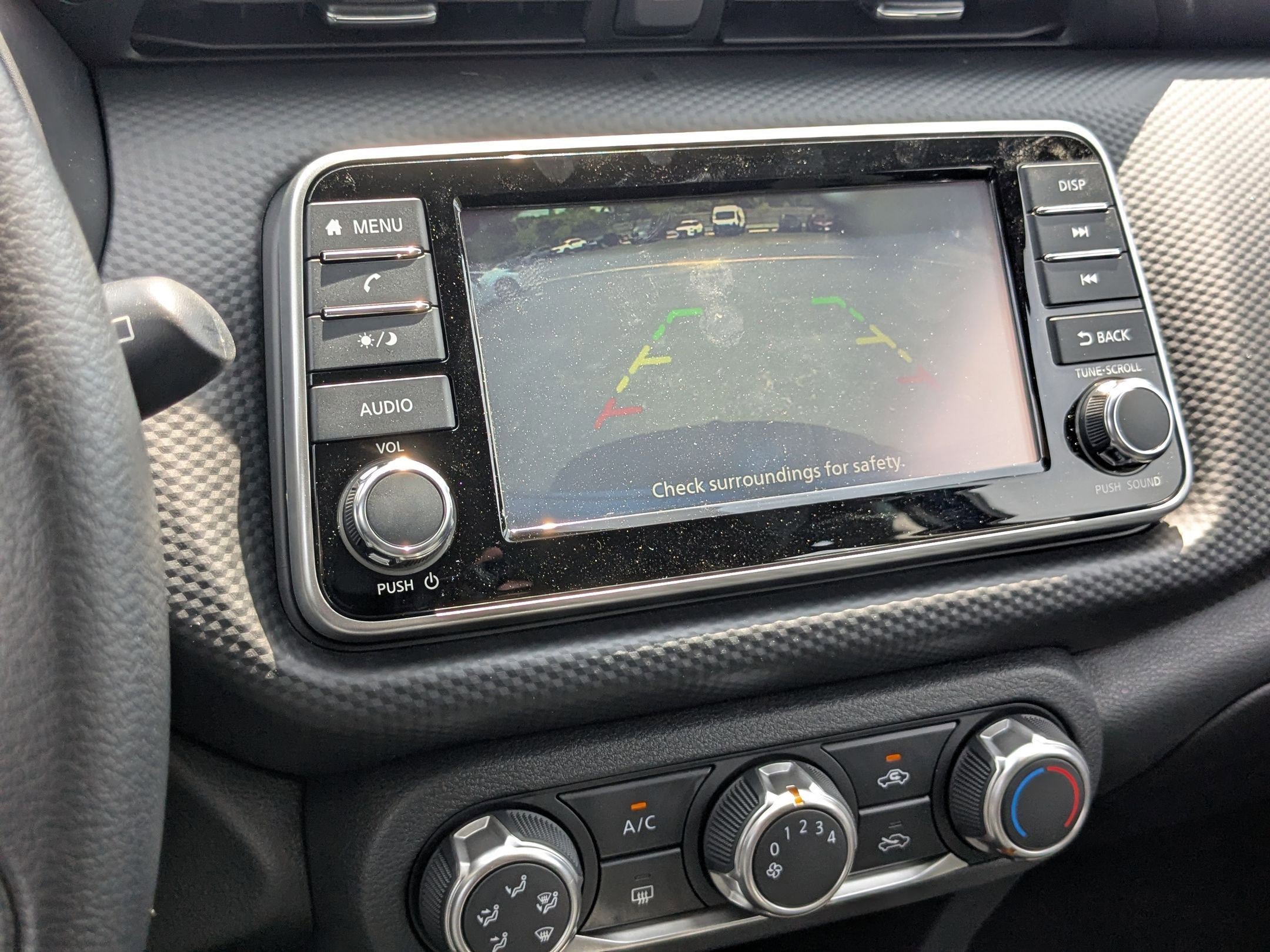 2025 Nissan Kicks Play S photo 15