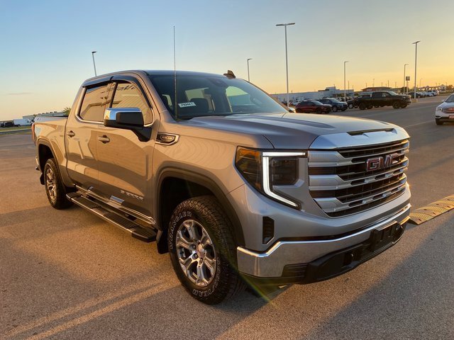 2024 Gmc Sierra 1500 SLE photo 2