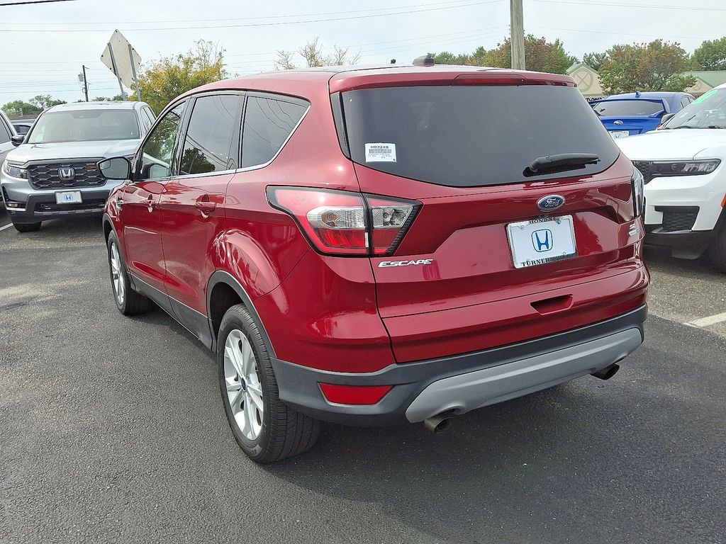 2017 Ford Escape SE photo 3