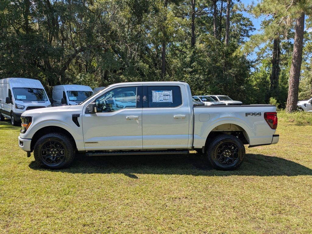 2025 Ford F-150 XLT photo 7