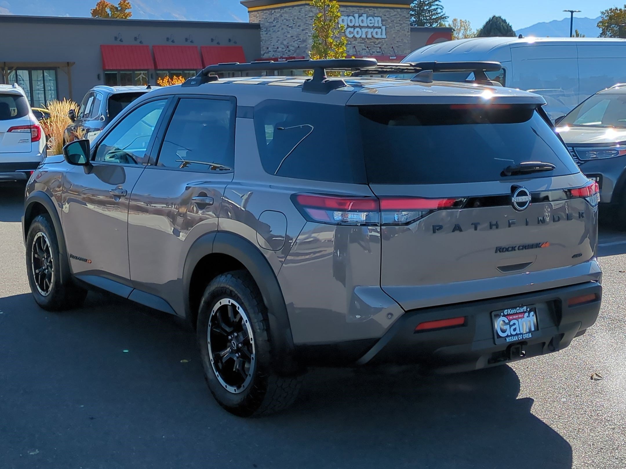 2023 Nissan Pathfinder Rock Creek photo 4