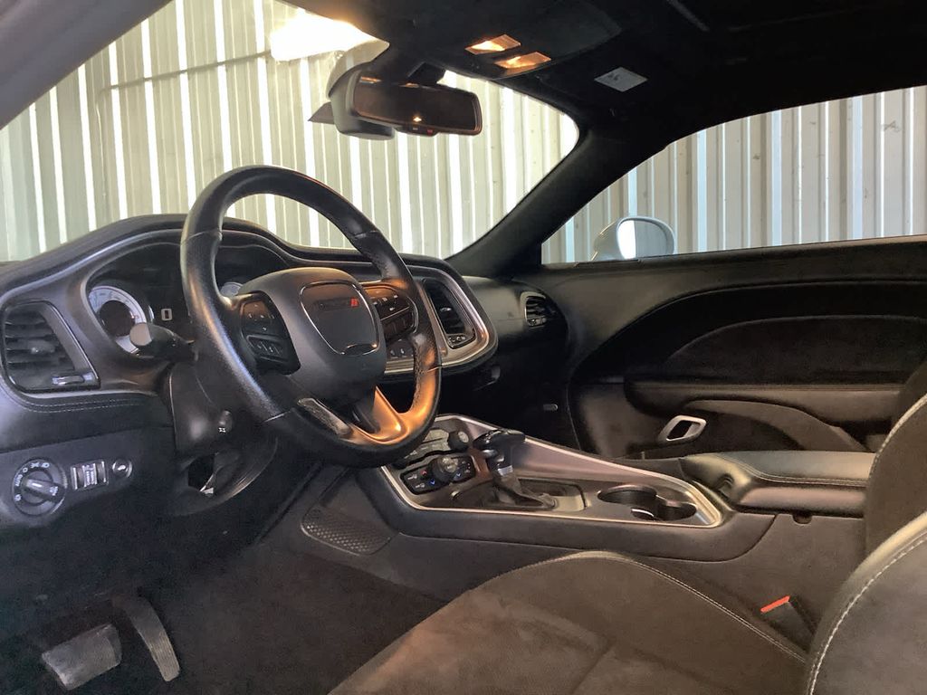 2021 Dodge Challenger R/T Scat Pack photo 24