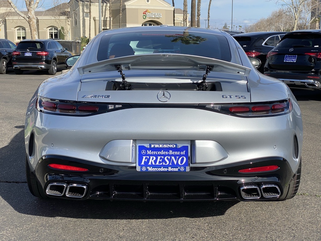 2025 Mercedes Benz AMG GT photo 5