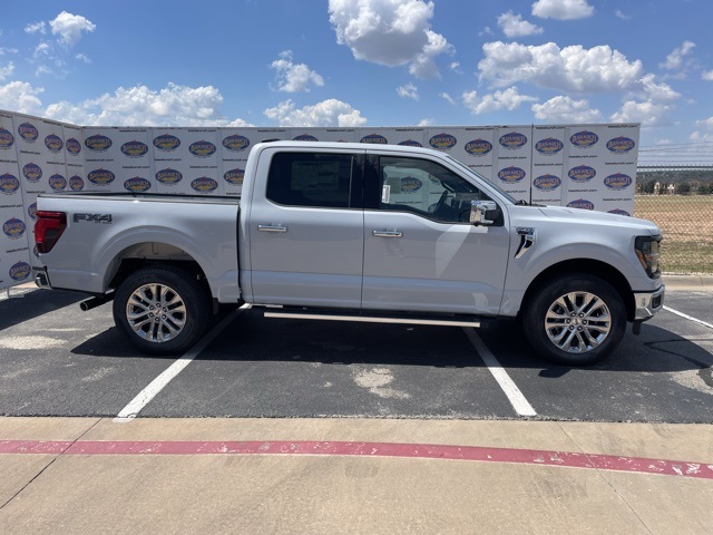 2025 Ford F-150 XLT's photo
