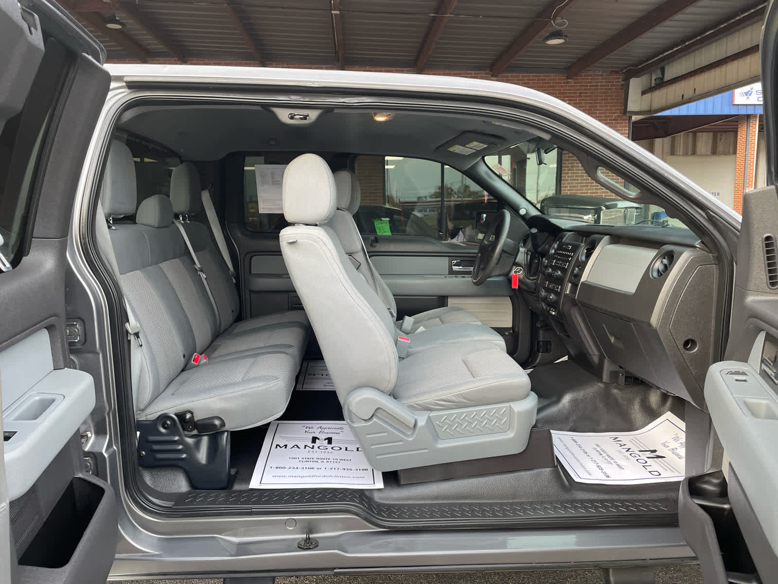 2013 Ford F-150 STX photo 2