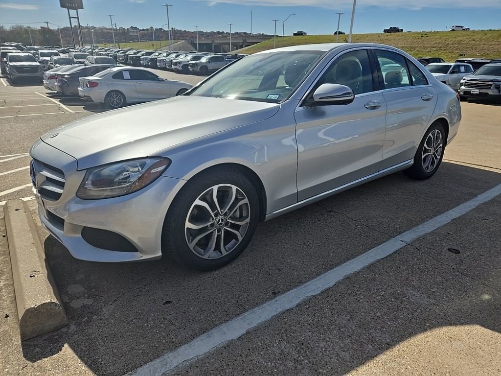 2017 Mercedes-Benz C-Class C300's photo