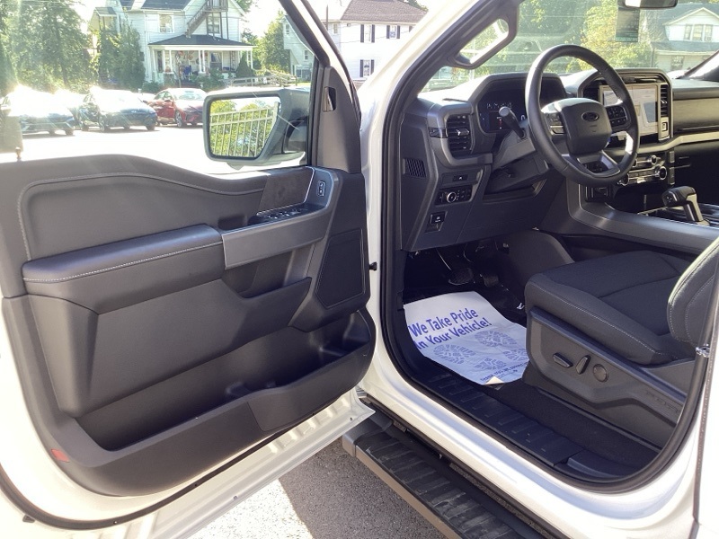 2025 Ford F-150 XLT photo 23