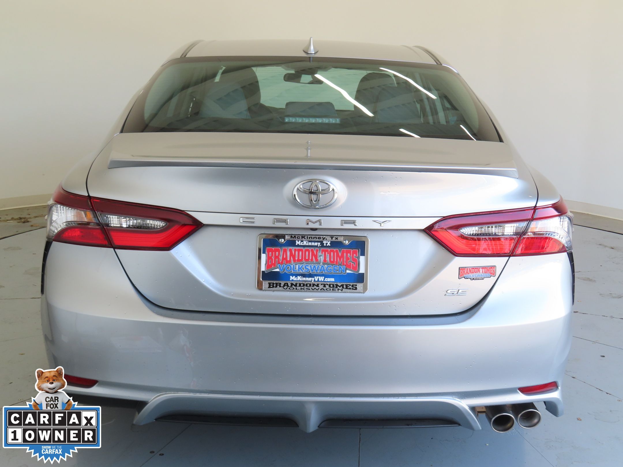 2023 Toyota Camry SE photo 4