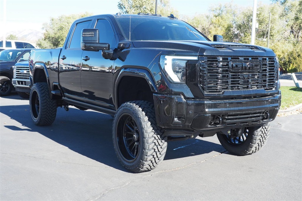 Used 2024 Black GMC Denali image 2