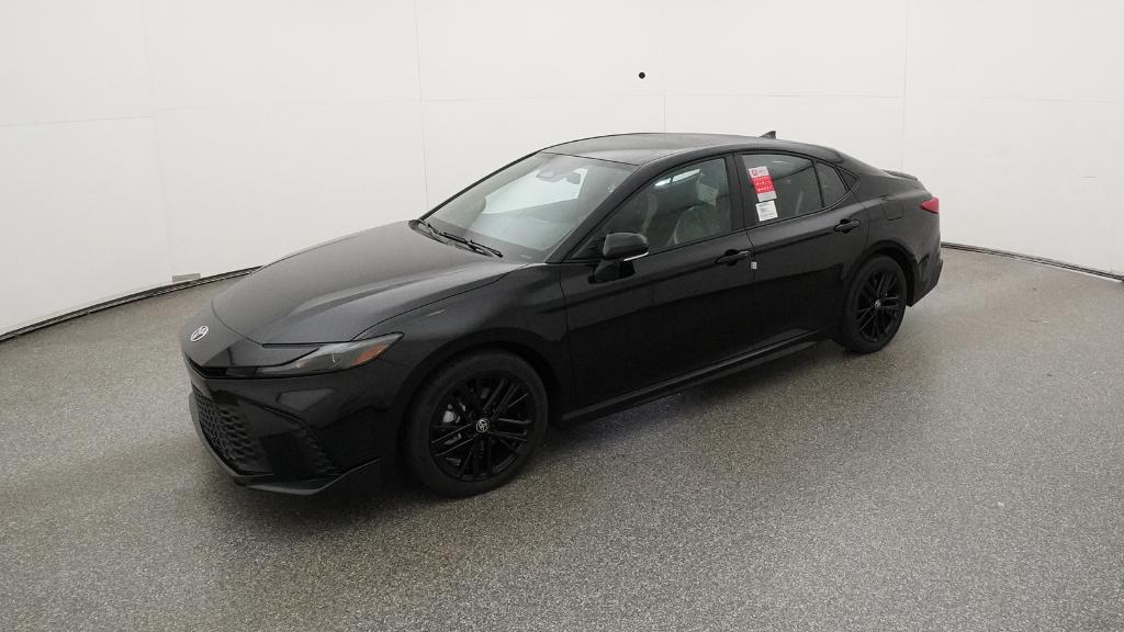 2026 Toyota Camry SE's photo