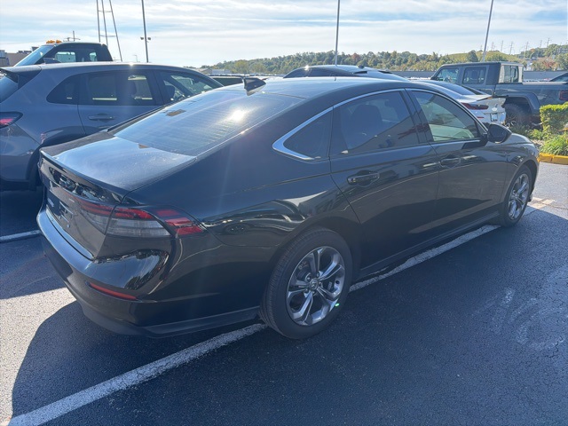2024 Honda Accord EX photo 3