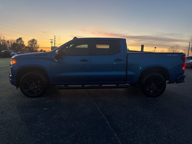 2022 Chevrolet Silverado 1500 LTZ photo 2