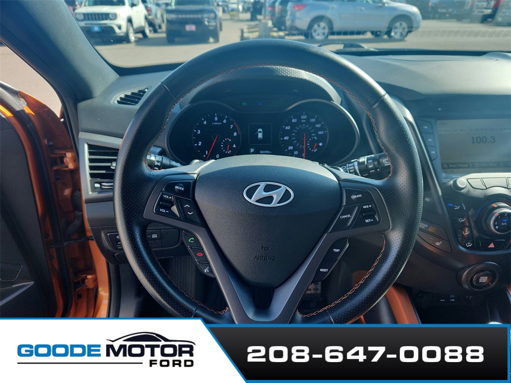 2016 Hyundai Veloster Turbo photo 12