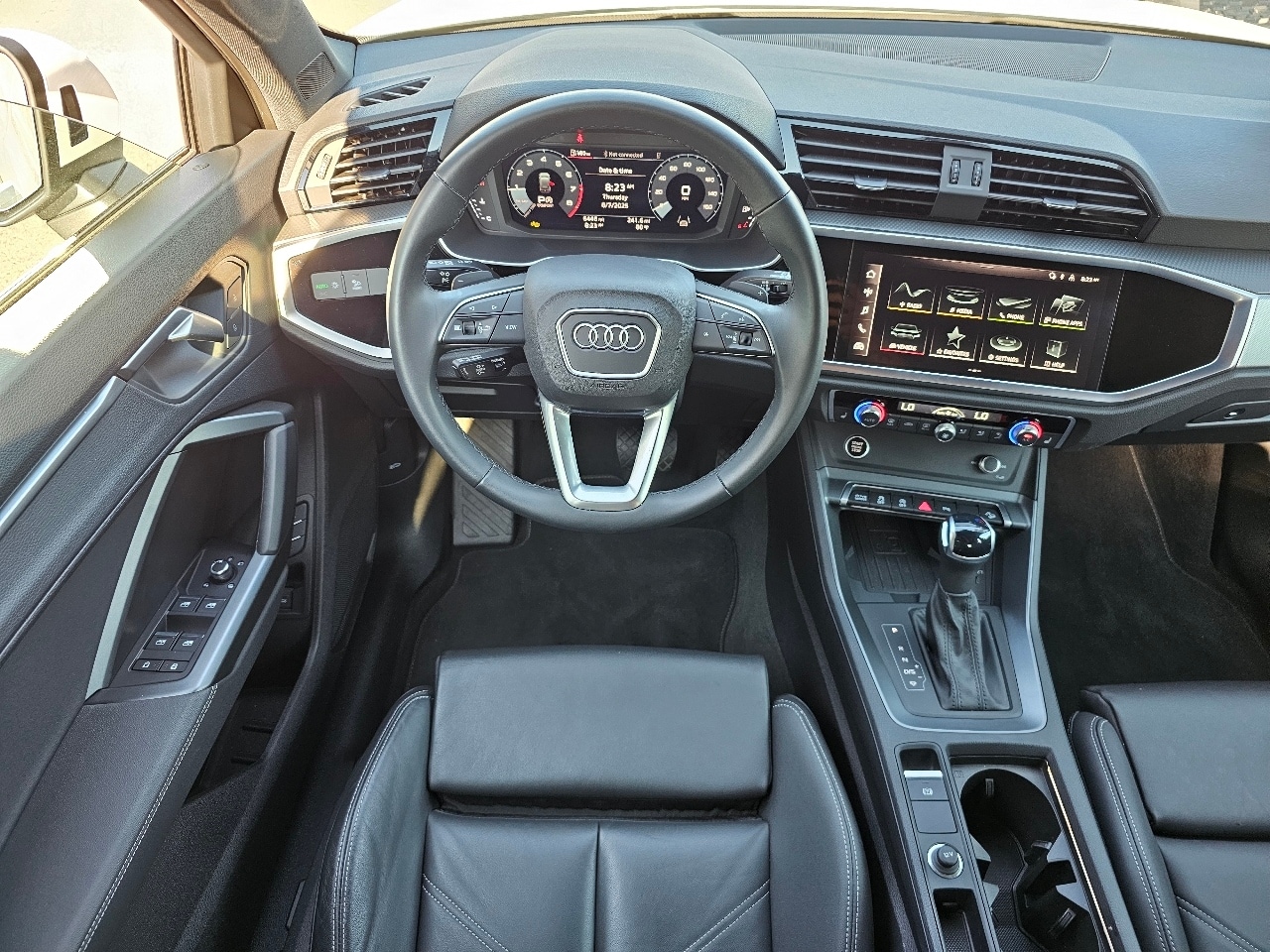 2025 Audi Q3 Premium S line photo 5