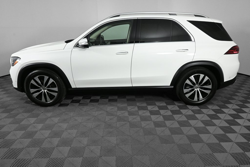 2025 Mercedes Benz GLE 350 4MATIC photo 3