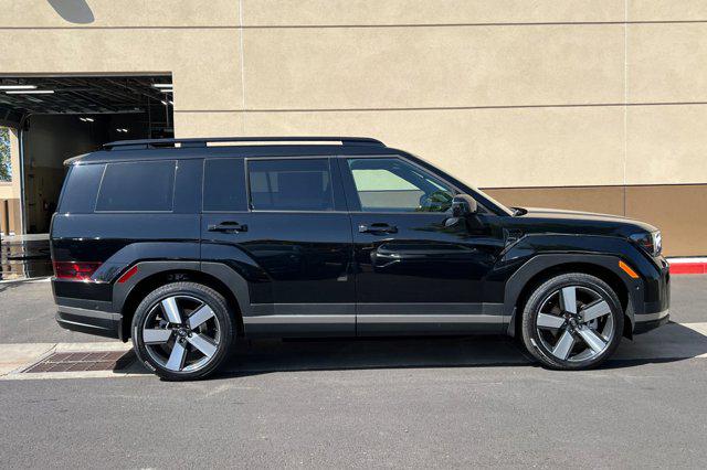 2025 Hyundai Santa Fe Limited photo 4