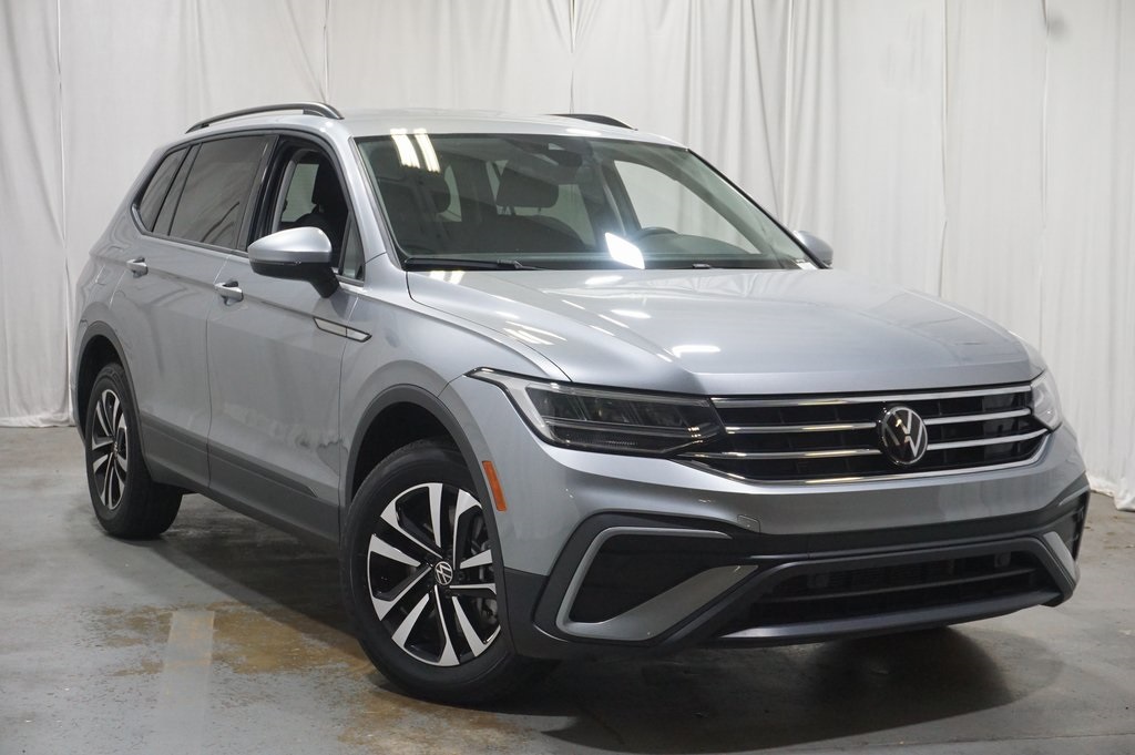 2024 Volkswagen Tiguan S photo 2