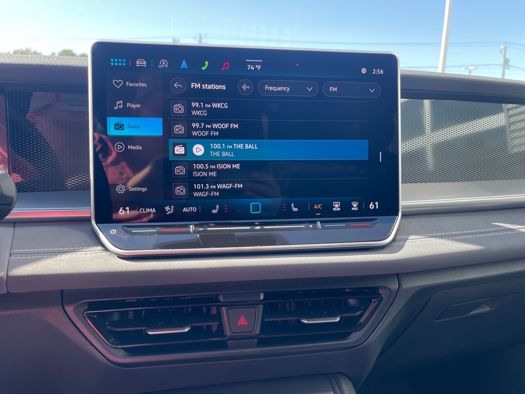 2025 Volkswagen Tiguan SE R-Line Black photo 4