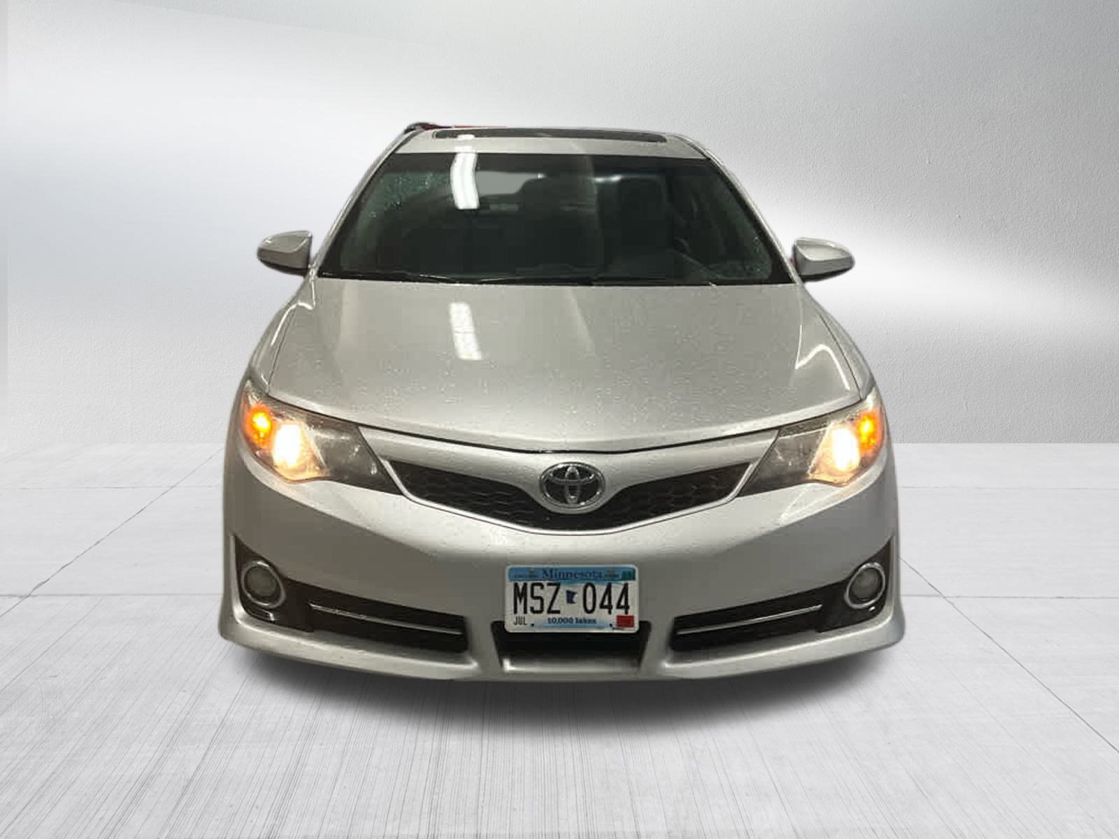 Used 2013 Toyota Camry SE with VIN 4T1BF1FKXDU669960 for sale in Golden Valley, Minnesota