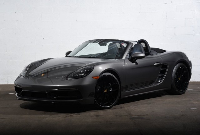 NEW PPT PORSCHE 用 New 2025 Porsche 718 2D Coupe in Brooklyn #25077N | Porsche