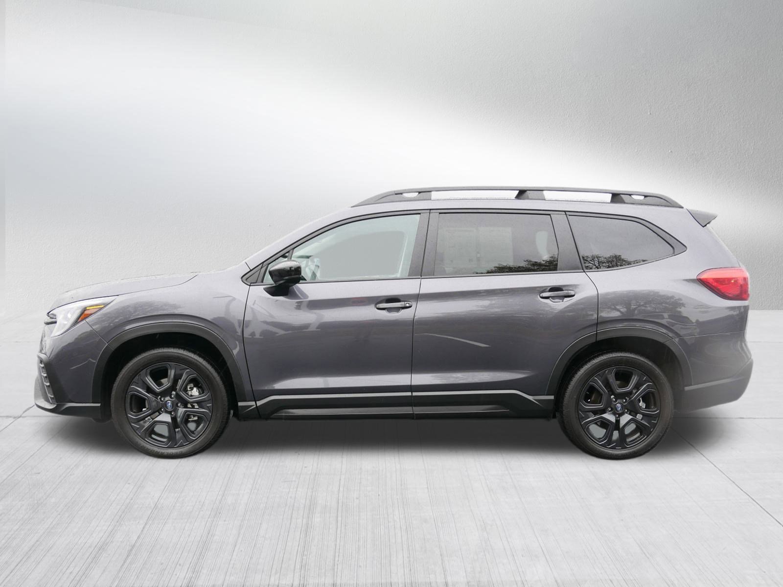 2024 Subaru Ascent Onyx Edition photo 4