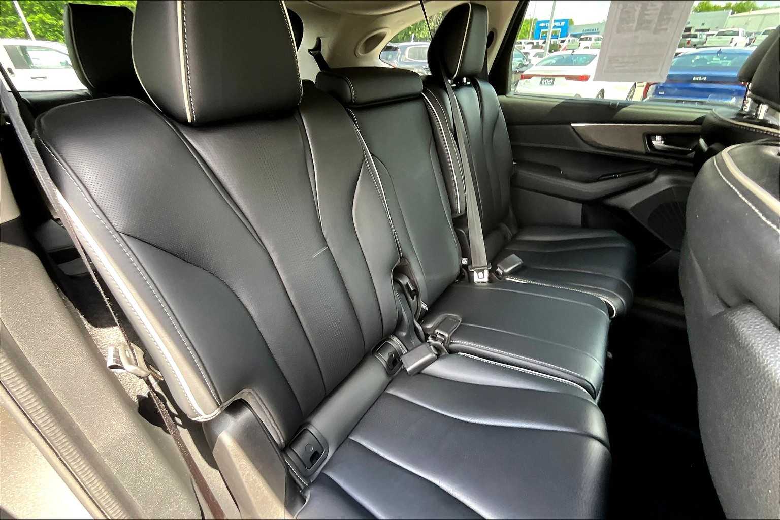 2023 Acura MDX SH-AWD Advance photo 29