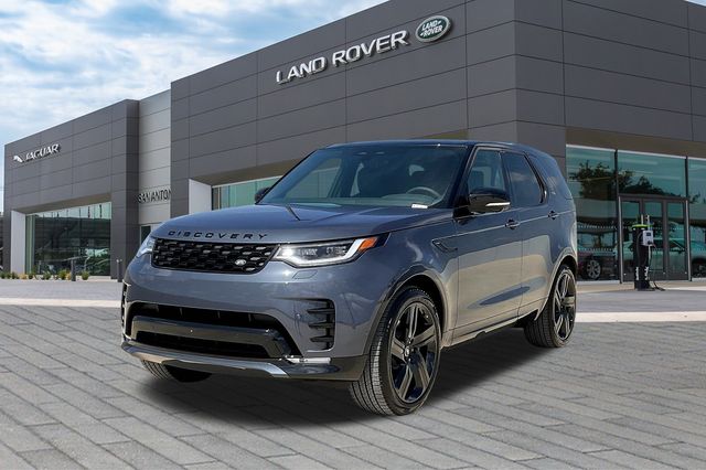 2025 Land Rover Discovery Dynamic SE's photo