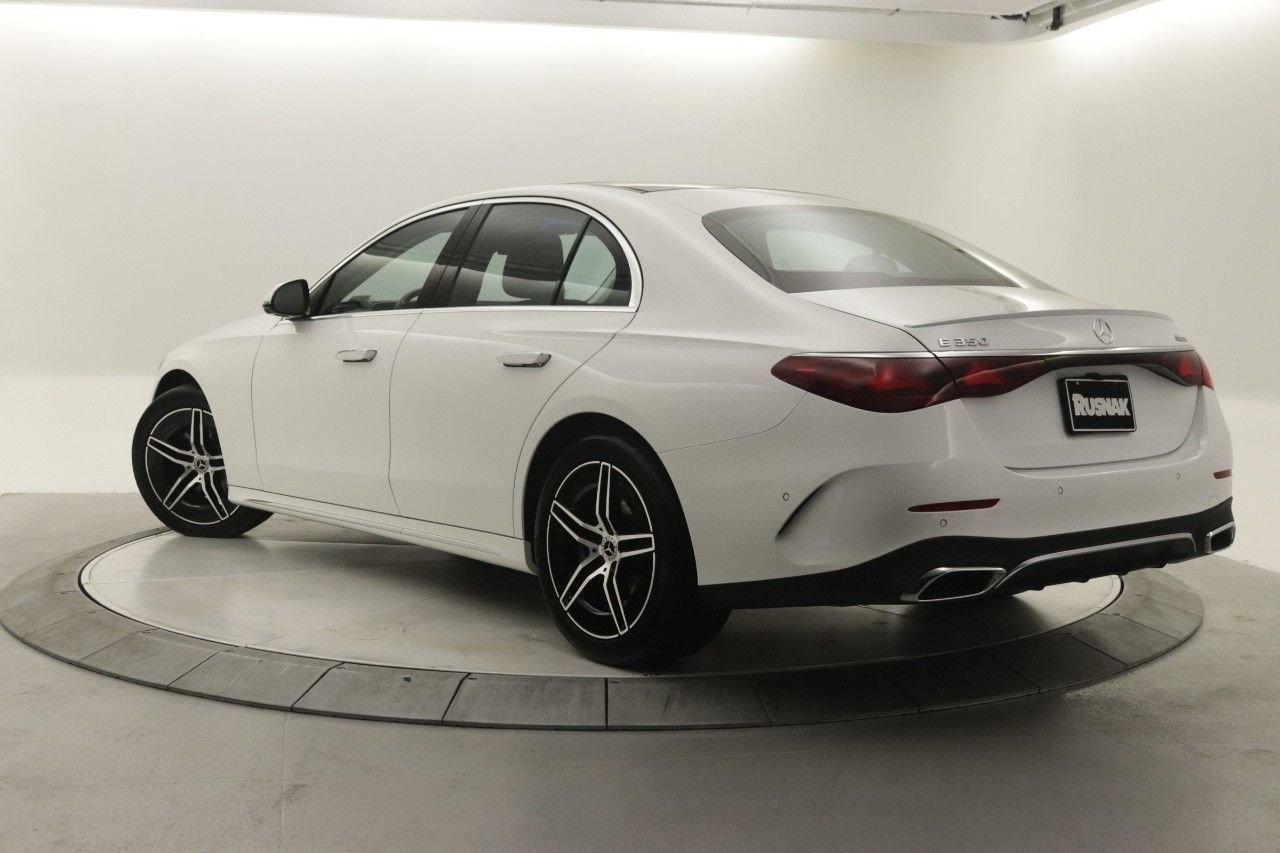 2025 Mercedes Benz E 350 4MATIC photo 2