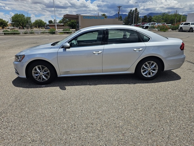 Used 2017 Volkswagen Passat S with VIN 1VWAT7A3XHC020048 for sale in Sierra Vista, AZ