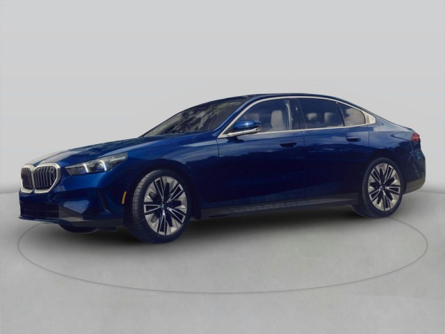 2026 BMW 530i 530i